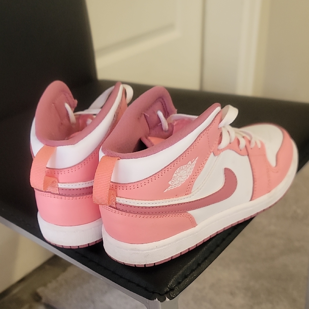 Nike Kids Pink and White High-Top Sneakers